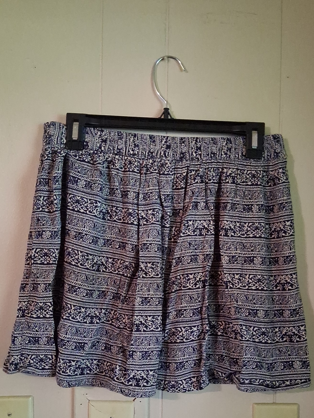 Forever 21 Navy and White Printed Skater Skirt